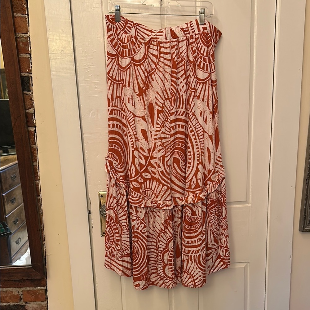 Red and White Patterned Women's Skirt